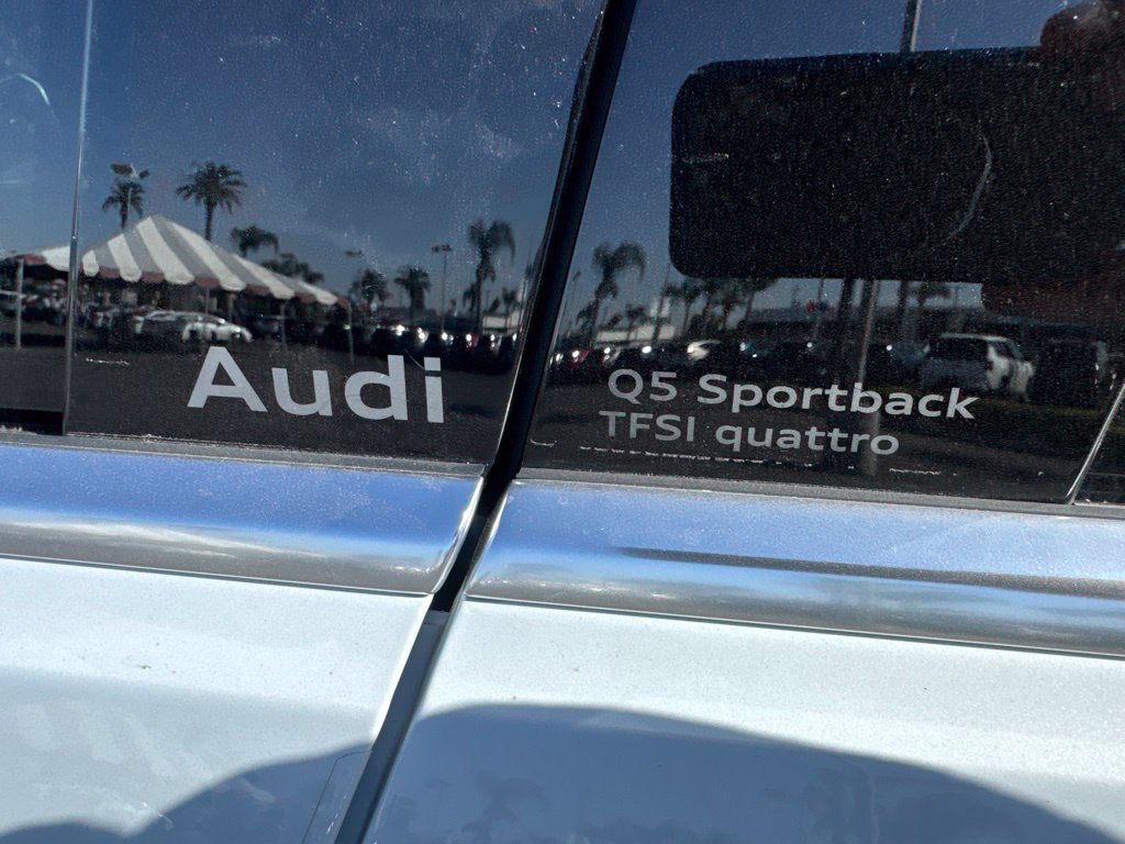 Used 2025 Audi Q5 Premium Plus w/ Premium Plus AWD/4WD image 17