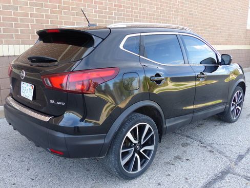 Used 2018 Nissan Rogue Sport SL w/ SL Premium Package AWD/4WD image 12