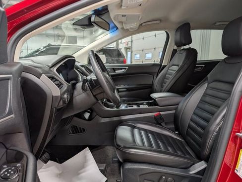 Used 2020 Ford Edge SEL w/ Convenience Package image 14