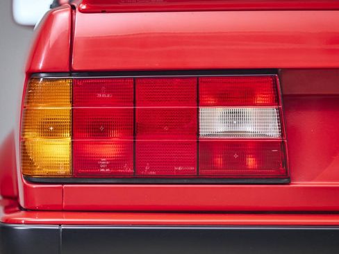 Used 1991 BMW 318iS Coupe RWD image 24