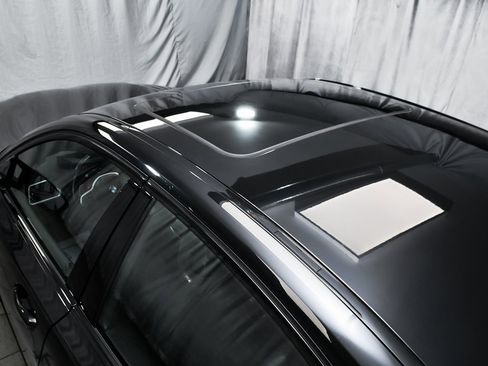 Used 2024 BMW M3 Competition image 89