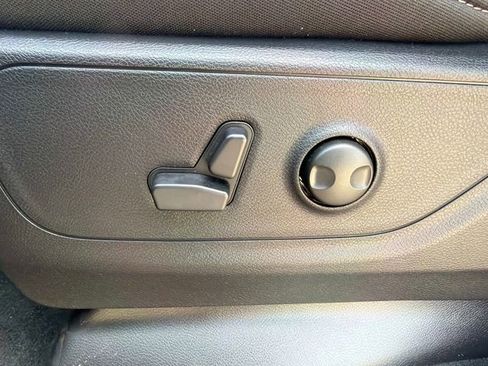 New 2026 RAM 1500 4x4 Crew Cab image 29