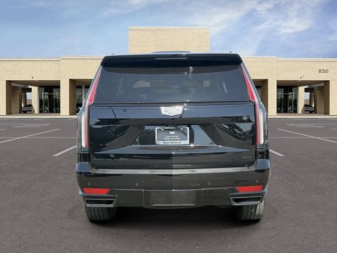 Certified 2024 Cadillac Escalade ESV Sport Platinum w/ LPO, ONYX Package AWD/4WD image 6