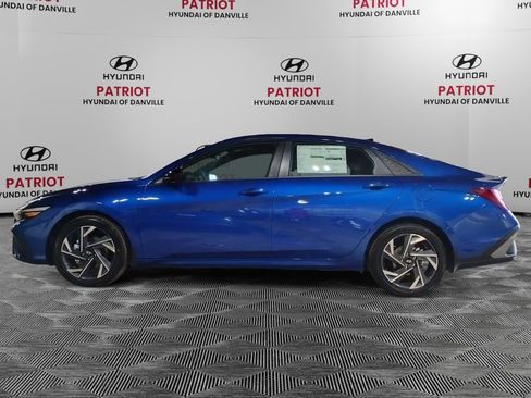 Used 2025 Hyundai Elantra Sport image 6