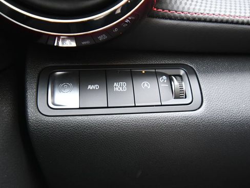 Used 2025 Chevrolet Equinox RS w/ Safety and Technology Package AWD/4WD image 19