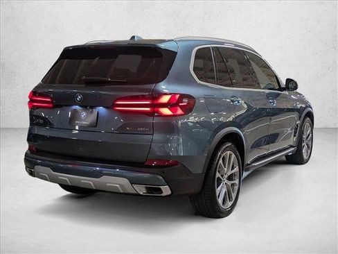 New 2026 BMW X5 xDrive50e w/ Executive Package AWD/4WD image 2