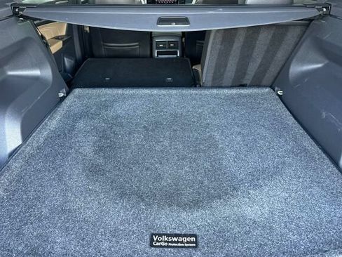 Certified 2022 Volkswagen Atlas Cross Sport SE FWD image 15