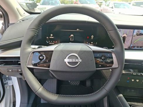 New 2025 Nissan Murano SL image 17