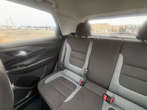 Used 2025 Chevrolet TrailBlazer LT image 40