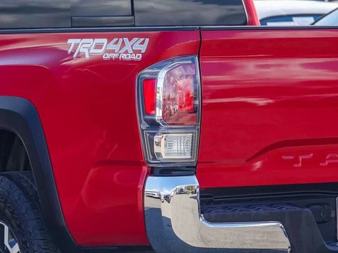 Used 2023 Toyota Tacoma TRD Off-Road image 7