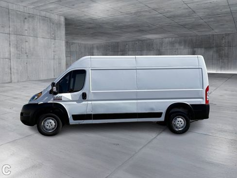Used 2021 RAM ProMaster 2500 FWD image 3