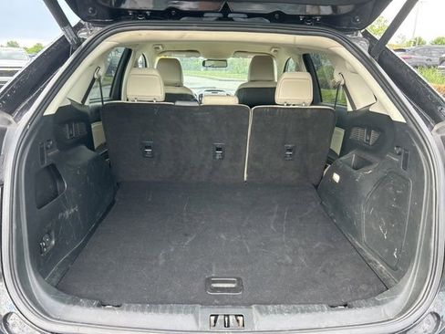 Used 2020 Ford Edge Titanium w/ Cargo Accessory Package FWD image 10