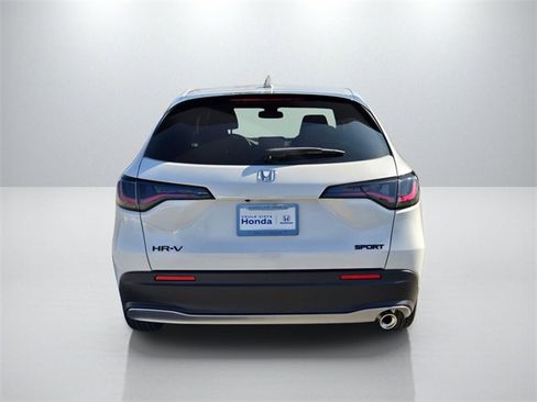 New 2026 Honda HR-V Sport image 5
