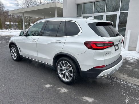 Certified 2023 BMW X5 xDrive40i w/ Premium Package image 3