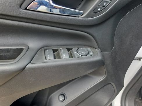 Used 2022 Chevrolet Equinox LT FWD image 19