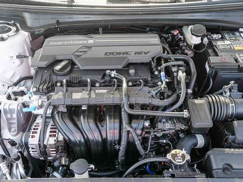 New 2026 Kia K4 LXS image 14