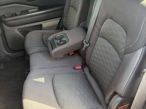 Used 2023 Nissan Pathfinder SV FWD image 28