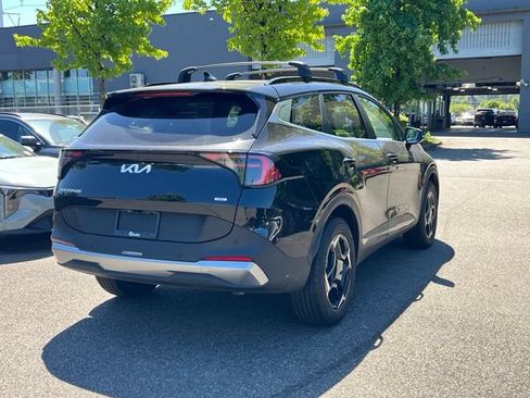 Certified 2026 Kia Sportage EX w/ EX Panoramic Sunroof Package AWD/4WD image 9
