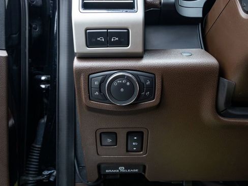 Used 2019 Ford F350 King Ranch w/ King Ranch Ultimate Package image 19