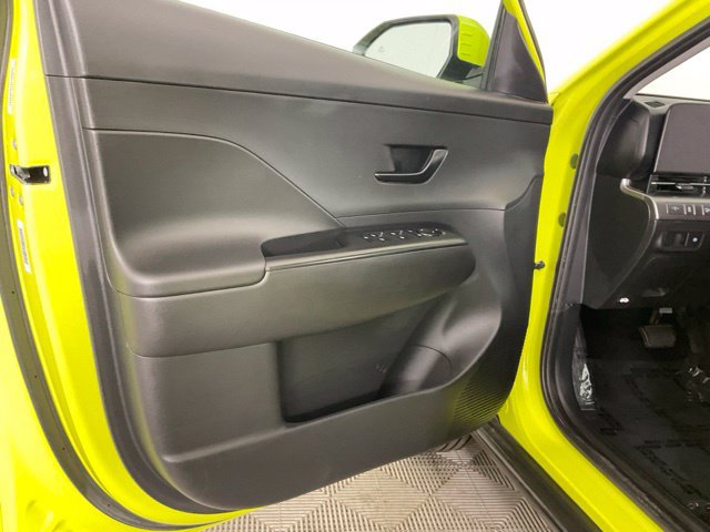 Used 2025 Hyundai Kona SEL AWD/4WD image 11
