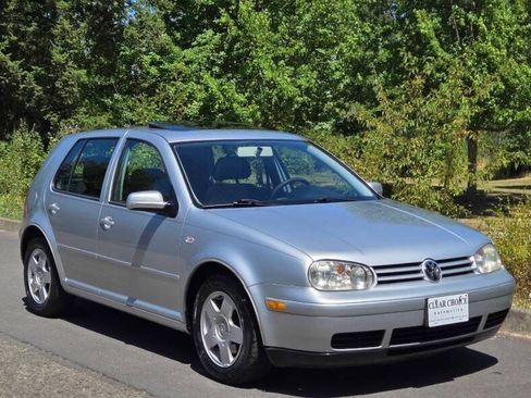 Used 2002 Volkswagen Golf GLS image 8