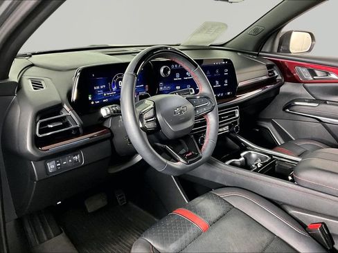 Certified 2024 Chevrolet Traverse RS w/ LPO, Floor Liner Package AWD/4WD image 15