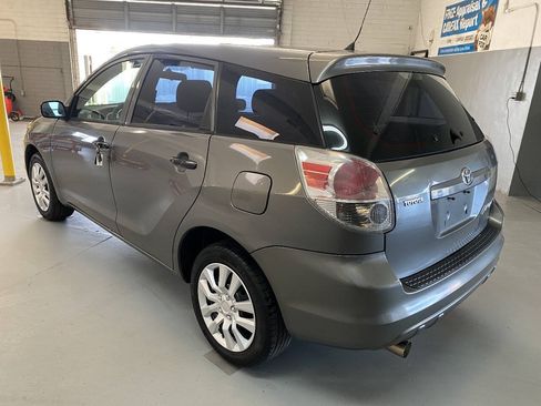 Used 2008 Toyota Matrix FWD image 4