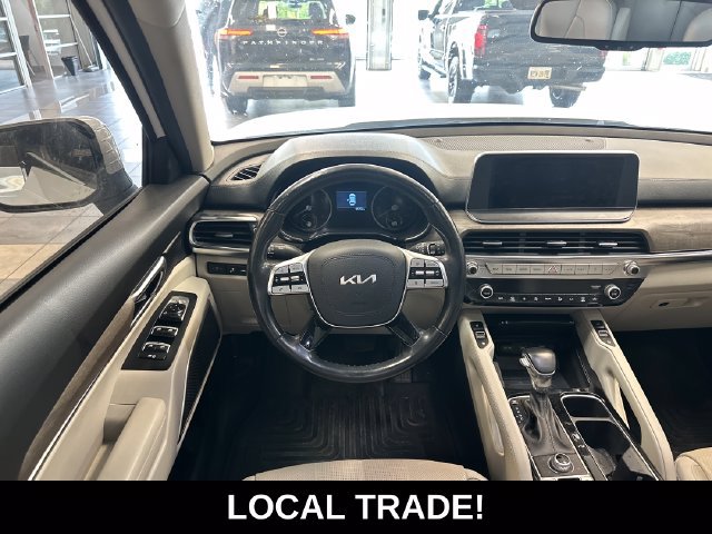 Used 2022 Kia Telluride EX w/ EX Premium Package AWD/4WD image 2