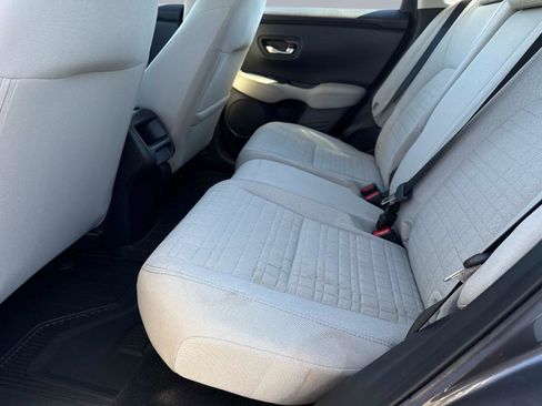 Certified 2023 Honda HR-V LX image 13