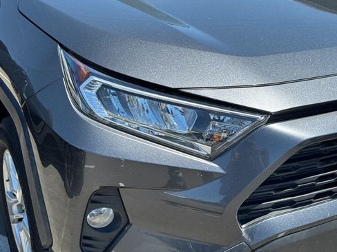 Used 2019 Toyota RAV4 XLE w/ Convenience Package AWD/4WD image 19