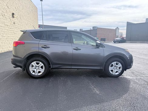Used 2014 Toyota RAV4 LE image 6
