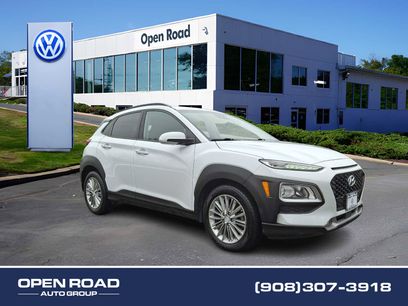 Used 2018 Hyundai Kona SEL w/ SEL Tech Package 02