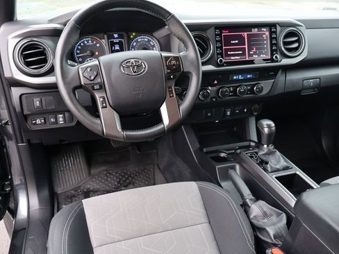 Used 2023 Toyota Tacoma TRD Sport w/ Black Out Package (TMS) image 27