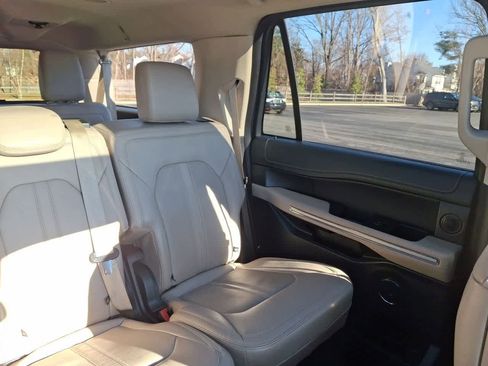 Used 2023 Ford Expedition Max Limited image 14