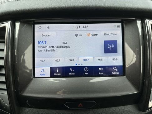 Used 2019 Ford Ranger Lariat w/ Black Appearance Package image 13