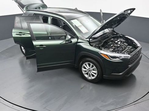 Certified 2023 Toyota Corolla Cross LE image 58