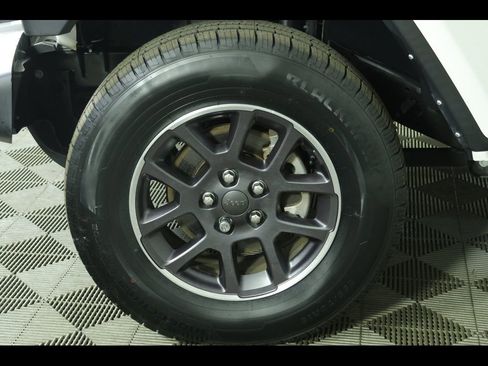 Used 2022 Jeep Gladiator Sport AWD/4WD image 20