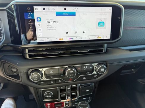 New 2026 Jeep Gladiator Rubicon image 18