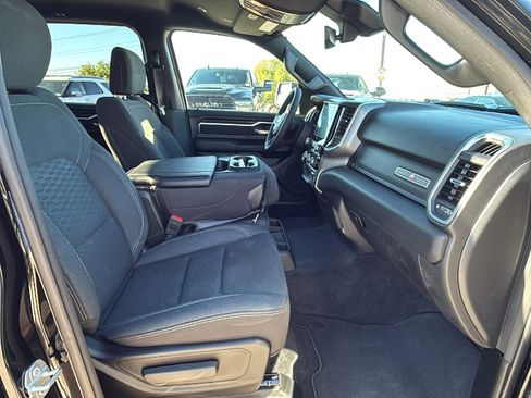 Certified 2025 RAM 1500 Lone Star image 30