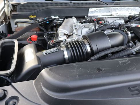 Used 2017 Chevrolet Silverado 2500 LT w/ LT Convenience Package image 37