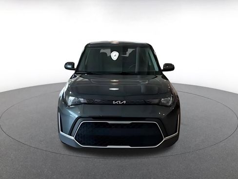 Used 2025 Kia Soul LX w/ LX Technology Package image 16