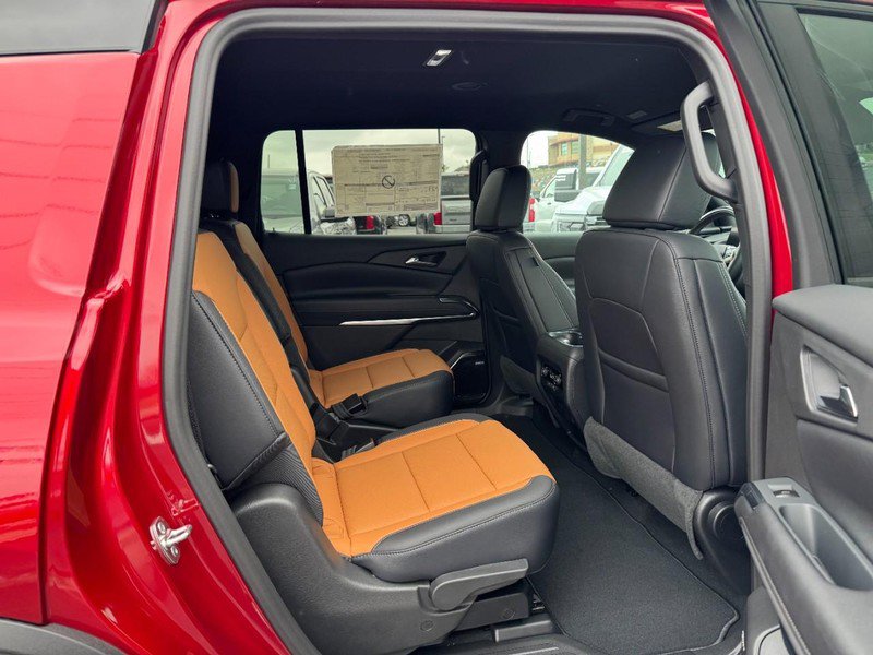 New 2027 Chevrolet Traverse Z71 w/ Enhanced Driving Package AWD/4WD image 5