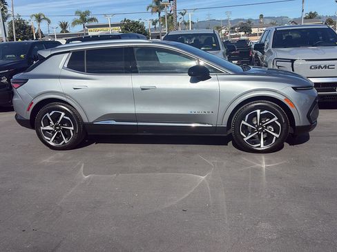 Used 2024 Chevrolet Equinox EV LT w/ LPO, Blackout Package image 2