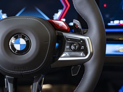 Used 2026 BMW M5 Touring w/ Executive Package AWD/4WD image 37