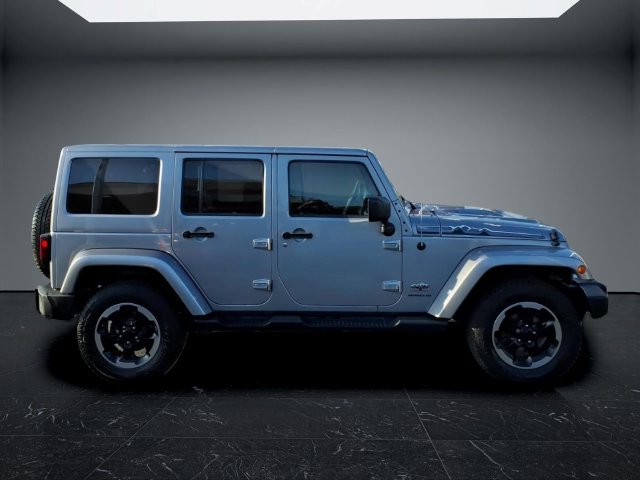 Used 2014 Jeep Wrangler Unlimited Sahara AWD/4WD image 11
