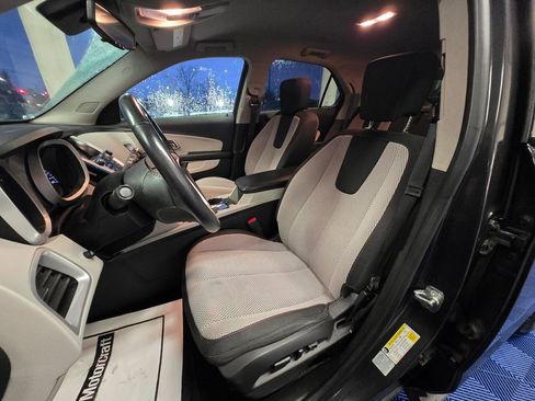 Used 2016 Chevrolet Equinox LT w/ Convenience Package image 9