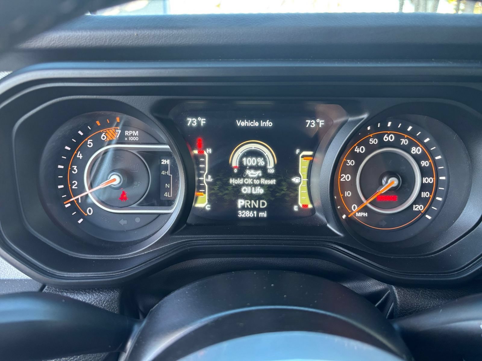 Used 2025 Jeep Wrangler Unlimited Sahara AWD/4WD image 39