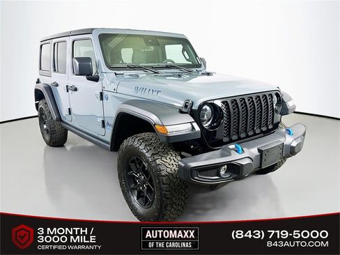 Used 2024 Jeep Wrangler Unlimited image 1