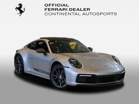 Used 2023 Porsche 911 Carrera T RWD image 1