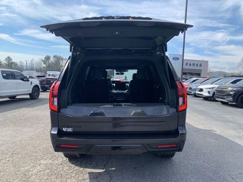 New 2025 Ford Expedition Platinum w/ Stealth Performance Package image 8